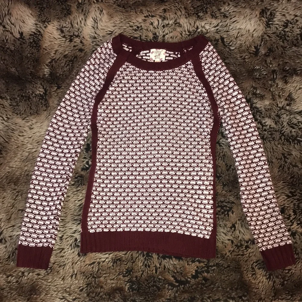 NWT Hippie Rose Sweater Small - Picture 1 of 5